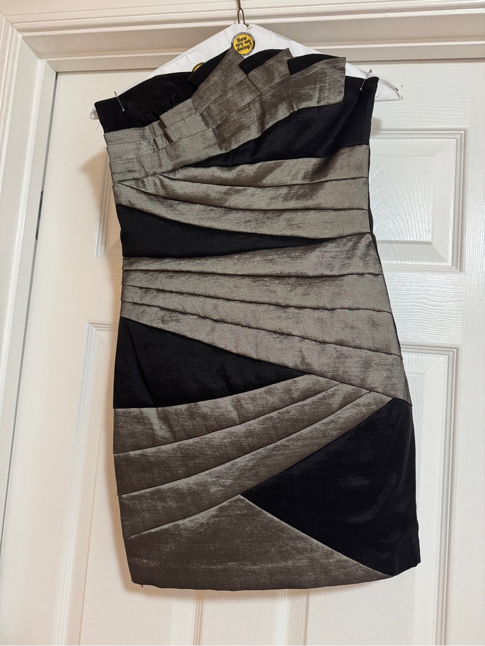 Jessica McClintock Black and Silver Strapless Pleated Sheath Dress